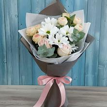 Букет цветов из:  Хризантемы и Розы в Куликовых Копанях