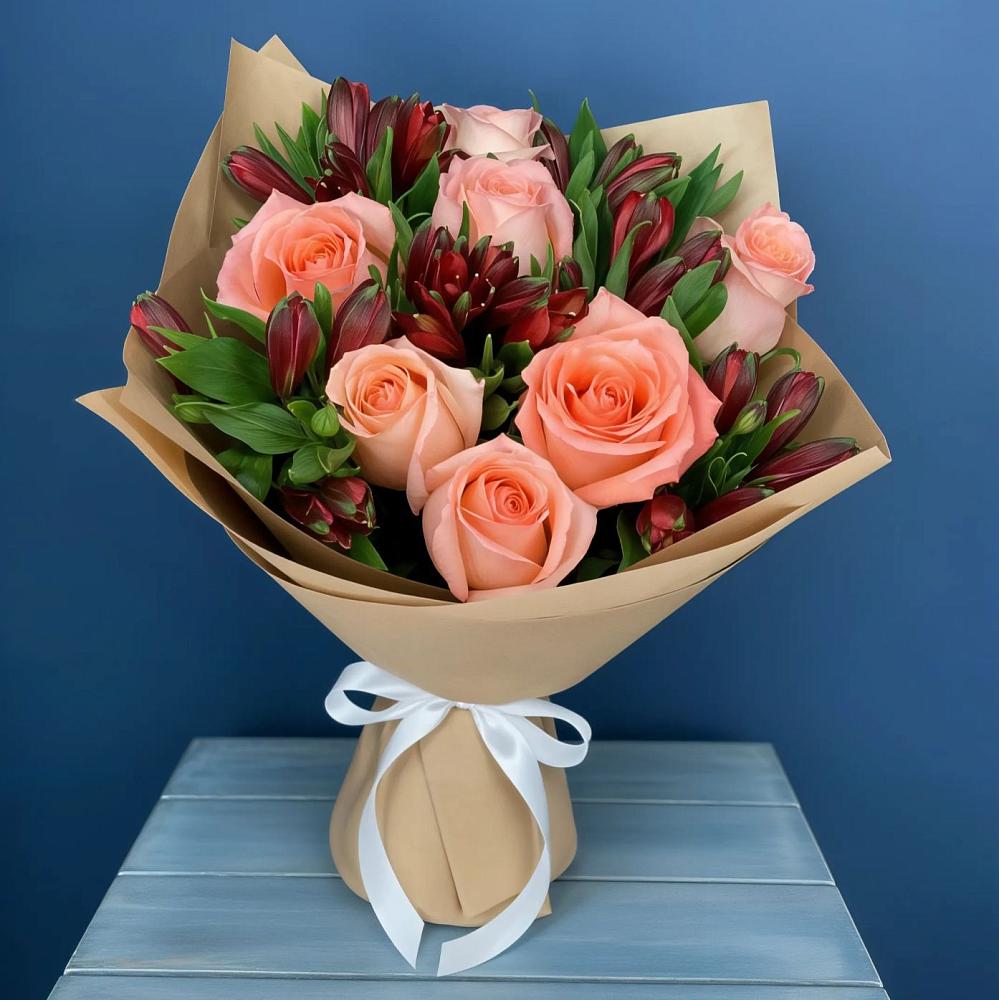 Букет цветов из: Розы и Альстромерии в Куликовых Копанях