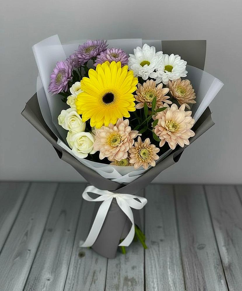 Букет цветов из: Розы, Герберы и Хризантемы в Куликовых Копанях