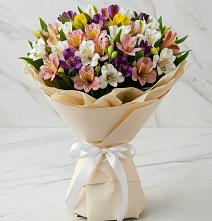 Букет цветов из:  Альстромерии в Куликовых Копанях