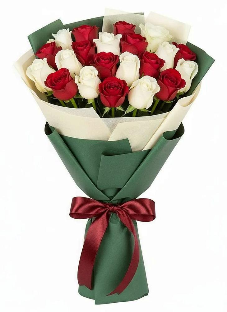 Букет Микс из красных и белых роз в Куликовых Копанях