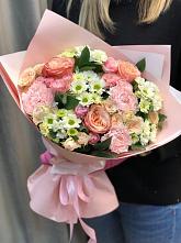 Букет нежные объятья в Куликовых Копанях Букет цветов из: Гвоздики, Розы и Хризантемы в Куликовых Копанях
