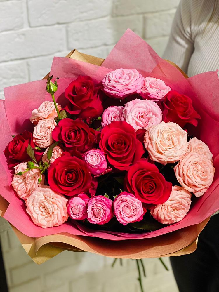 Букет цветов из: Розы в Куликовых Копанях