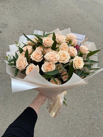 Букет Кремовые розы Латте в Куликовых Копанях
