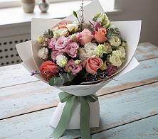 Букет цветов из:  Розы, Лизиантусы и Гвоздики в Куликовых Копанях