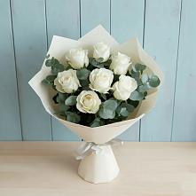 Букет Белые розы в Эвкалипте в Куликовых Копанях