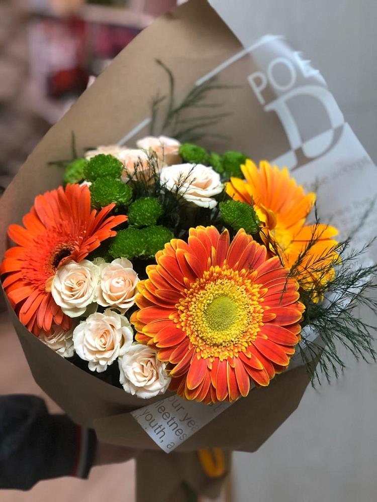 Букет цветов из: Герберы, Хризантемы и Розы в Куликовых Копанях