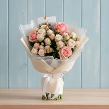 Букет цветов из:  Розы в Куликовых Копанях