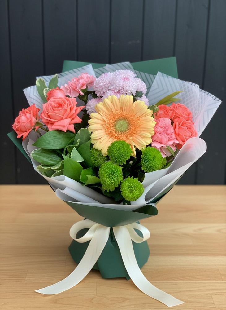 Букет цветов из: Гвоздики, Розы, Герберы и Хризантемы в Куликовых Копанях