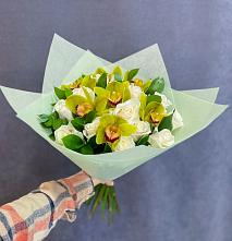 Букет цветов из:  Орхидеи и Розы в Куликовых Копанях