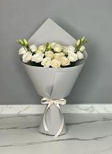 Букет цветов из:  Розы и Лизиантусы в Куликовых Копанях